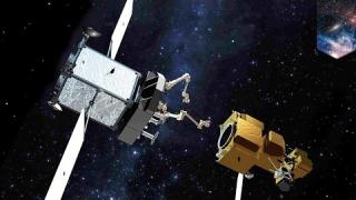 Robot chuyên sửa chữa vệ tinh trong vũ trụ của NASA hoạt động như thế nào?