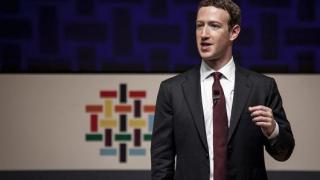 Mark Zuckerberg bán 75 triệu cổ phiếu Facebook để làm từ thiện.