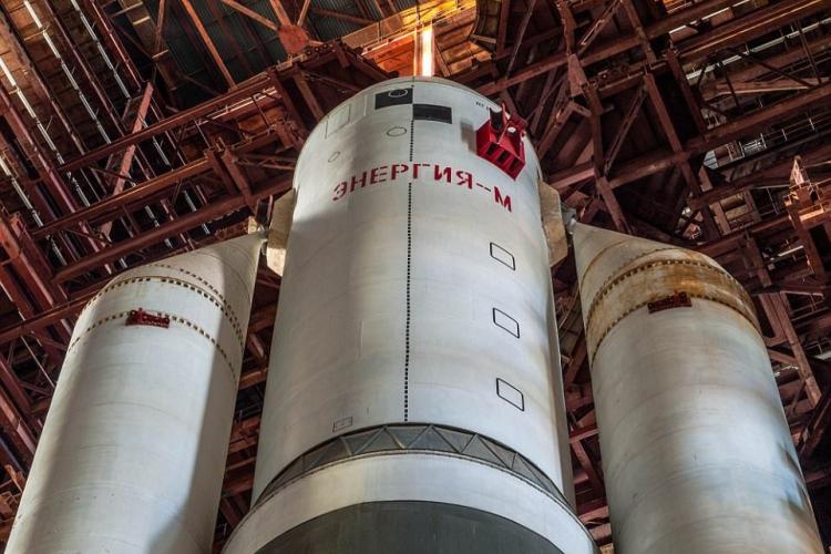 Siêu tên lửa đẩy của Liên Xô hoen rỉ trong kho suốt 20 năm