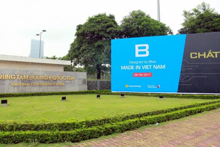 Sự kiện ra mắt Bphone 2 smartphone đầu tiên có AI Camera
