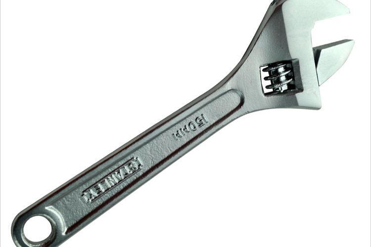 Một chiếc Cờ-lê mỏ quạ đặc biệt.